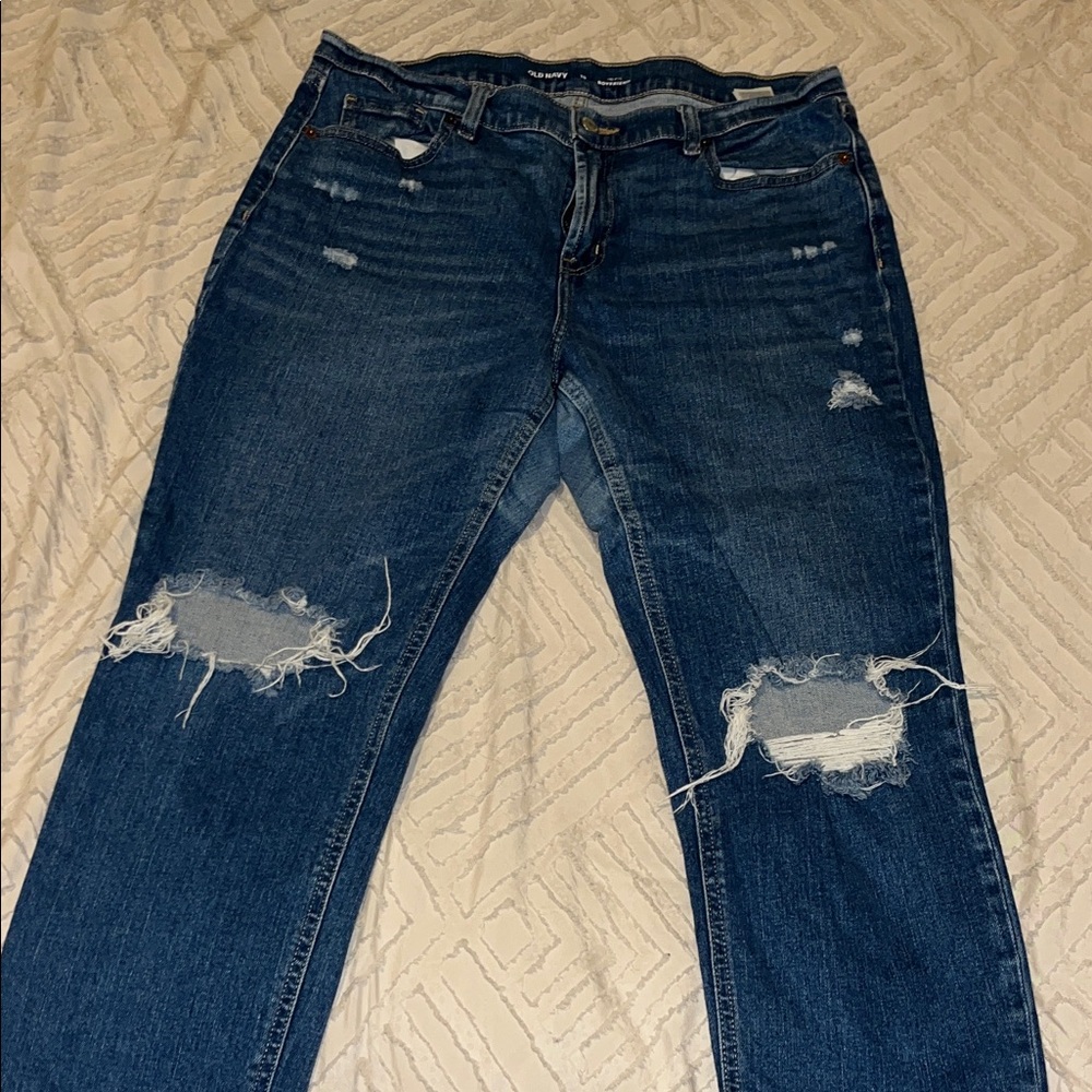 Old Navy Mid-Rise Boyfriend Jeans